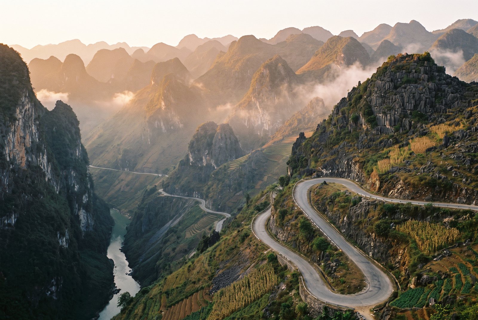 Karst plateau and gorge road in the northeast