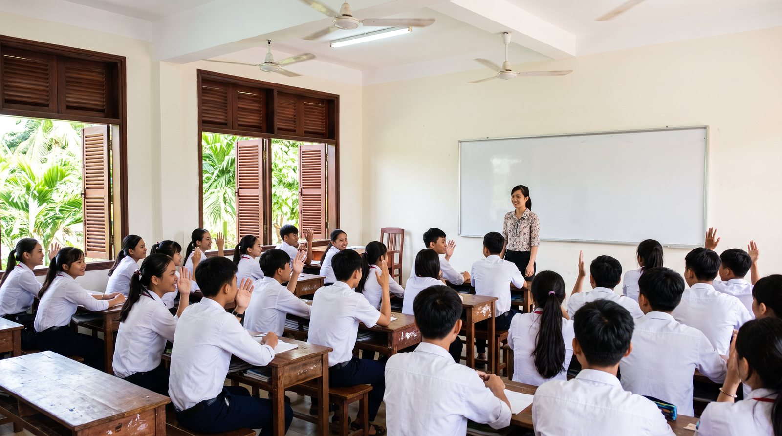 An English lesson in a Vietnamese classroom