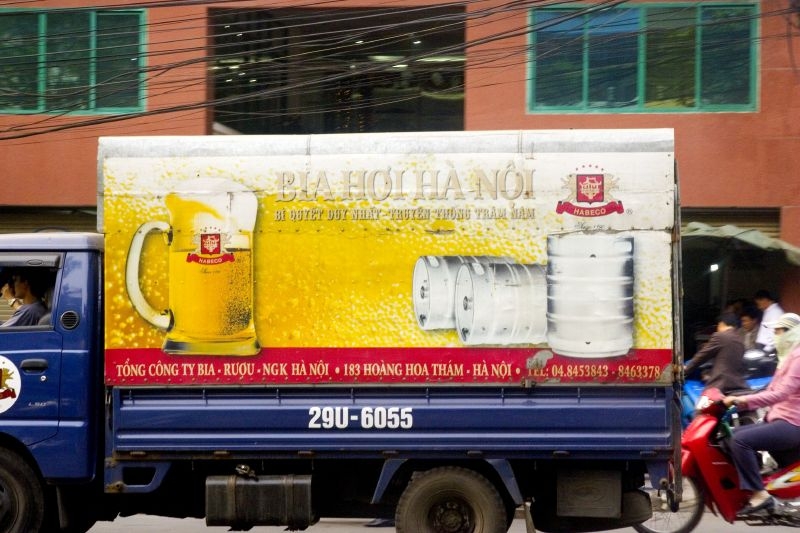 Hanoi bia hoi shipping truck