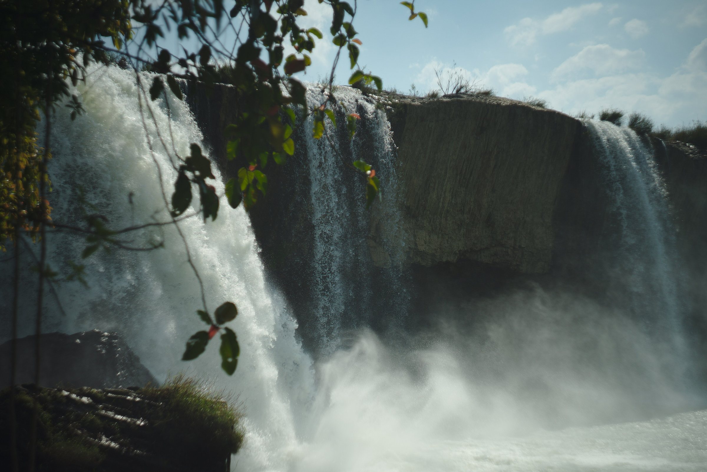 Dray Nur Waterfall (49483462012)