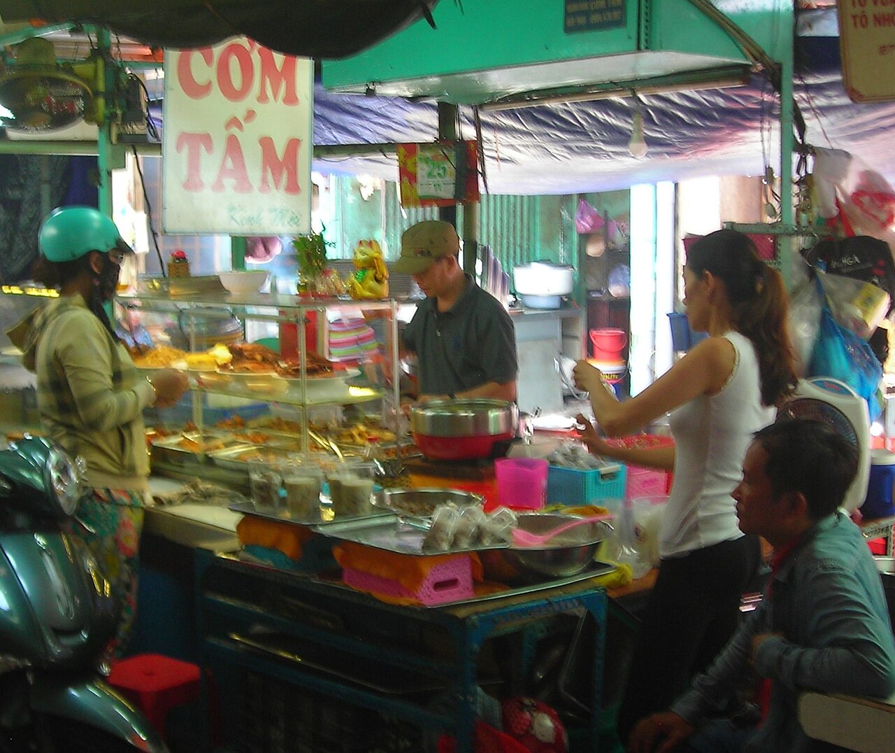 Étale de cơm tấm au marché