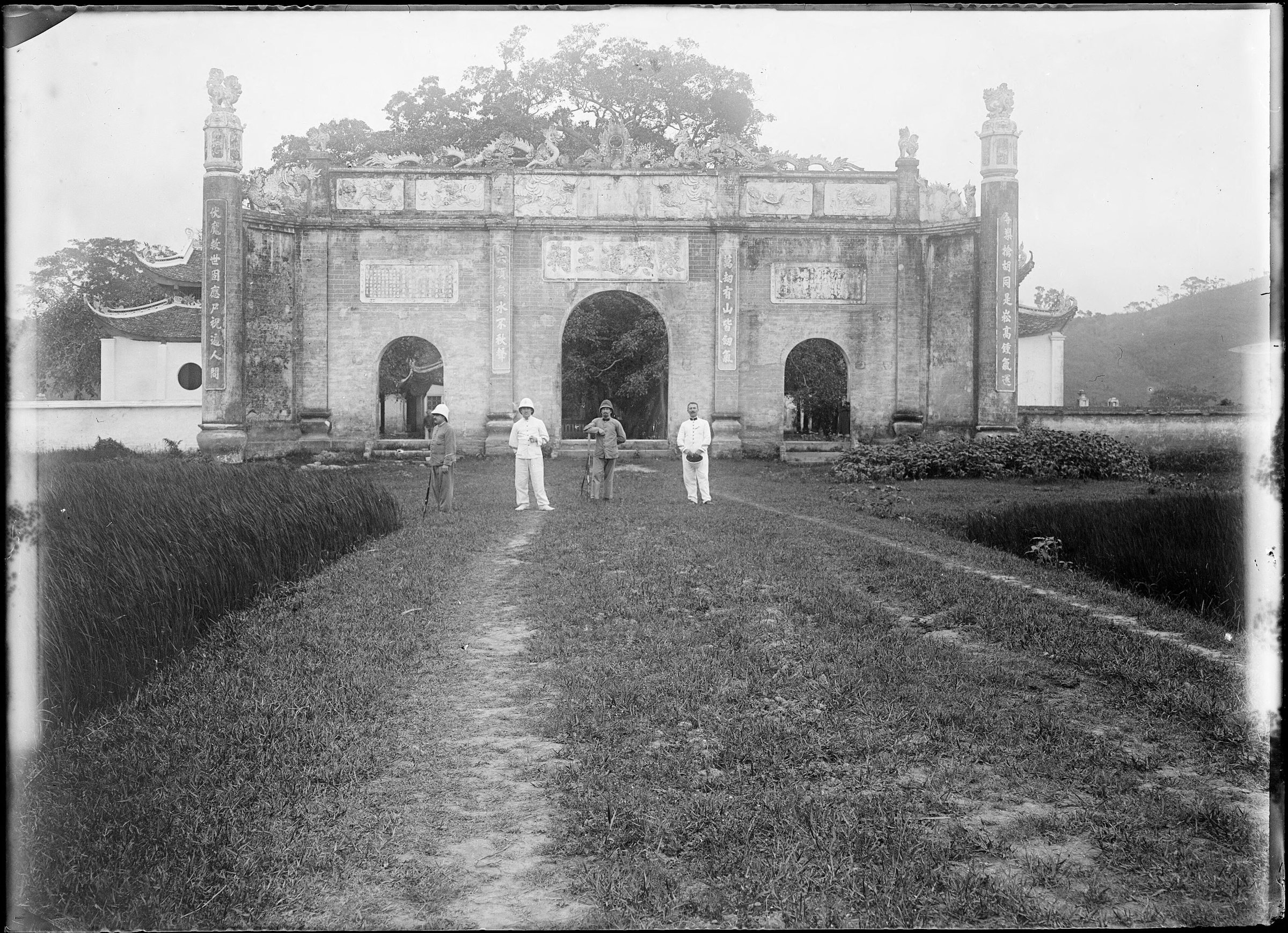 Kiếp Bạc temple in 1904