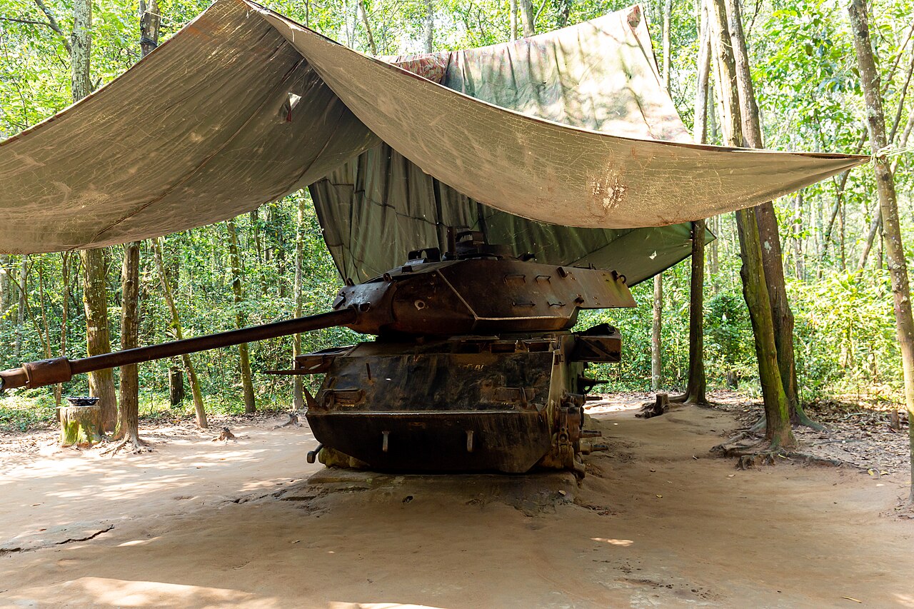 20190925 Cu Chi tunnels tank display-1