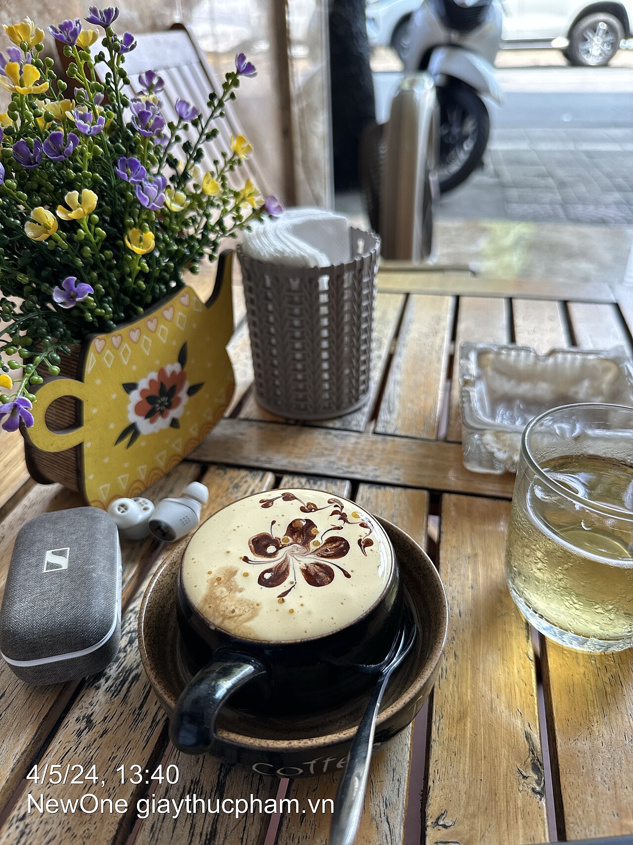 NewOne - egg coffee 33 Tan Ap 002