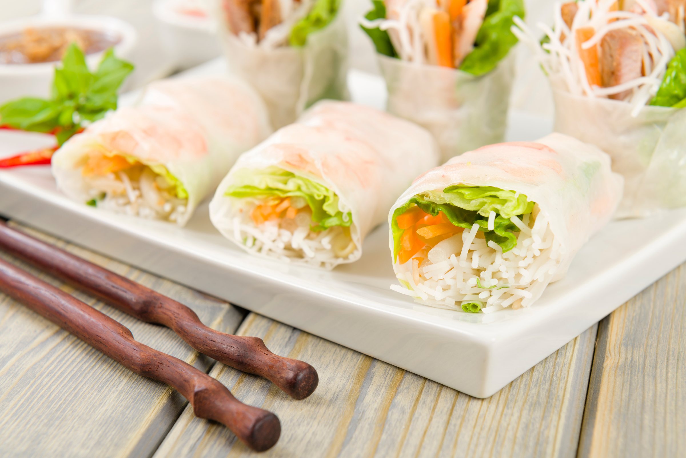 Goi Cuon - Vietnamese fresh spring rolls with pork and prawns