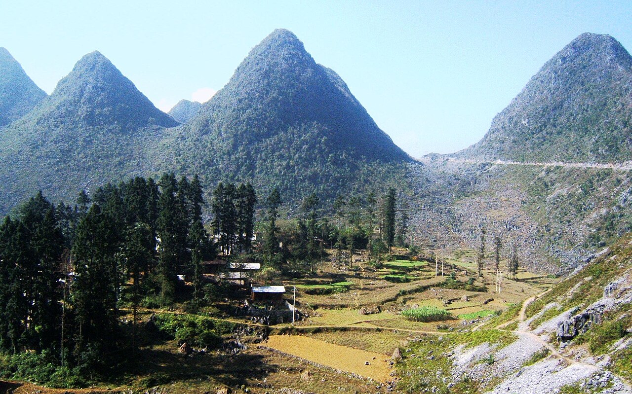 SaPhin HaGiang Vietnam