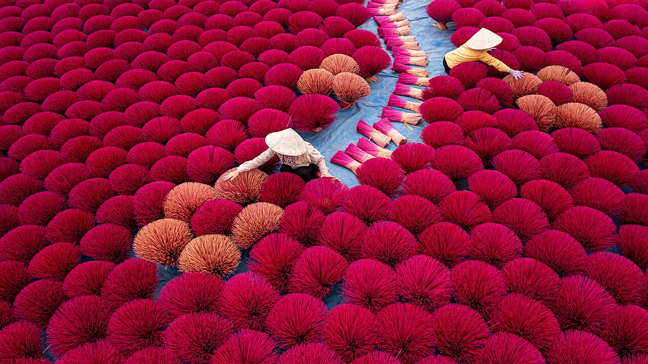 Drying incense 08