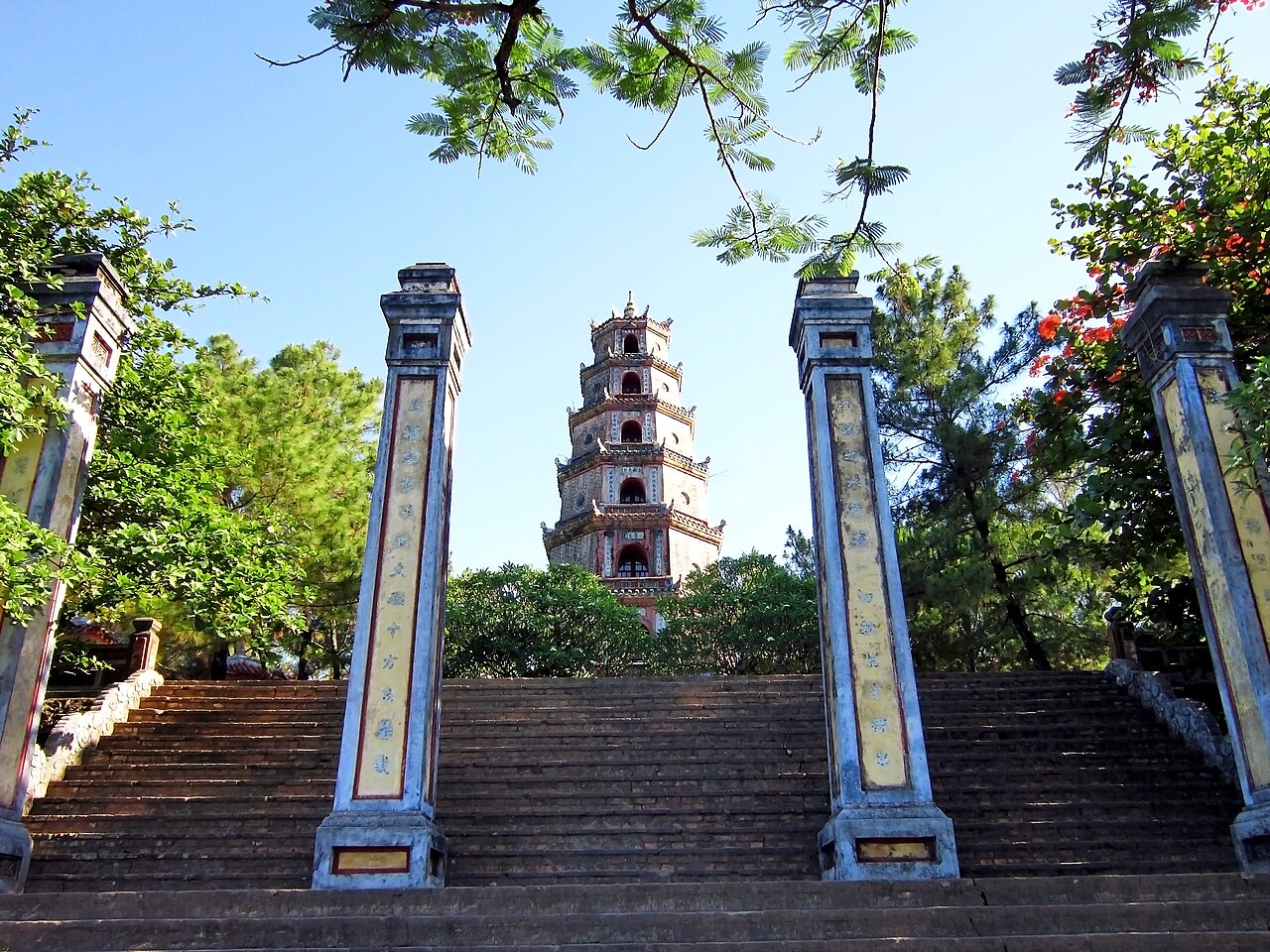 Chùa Thiên Mụ ở Huế