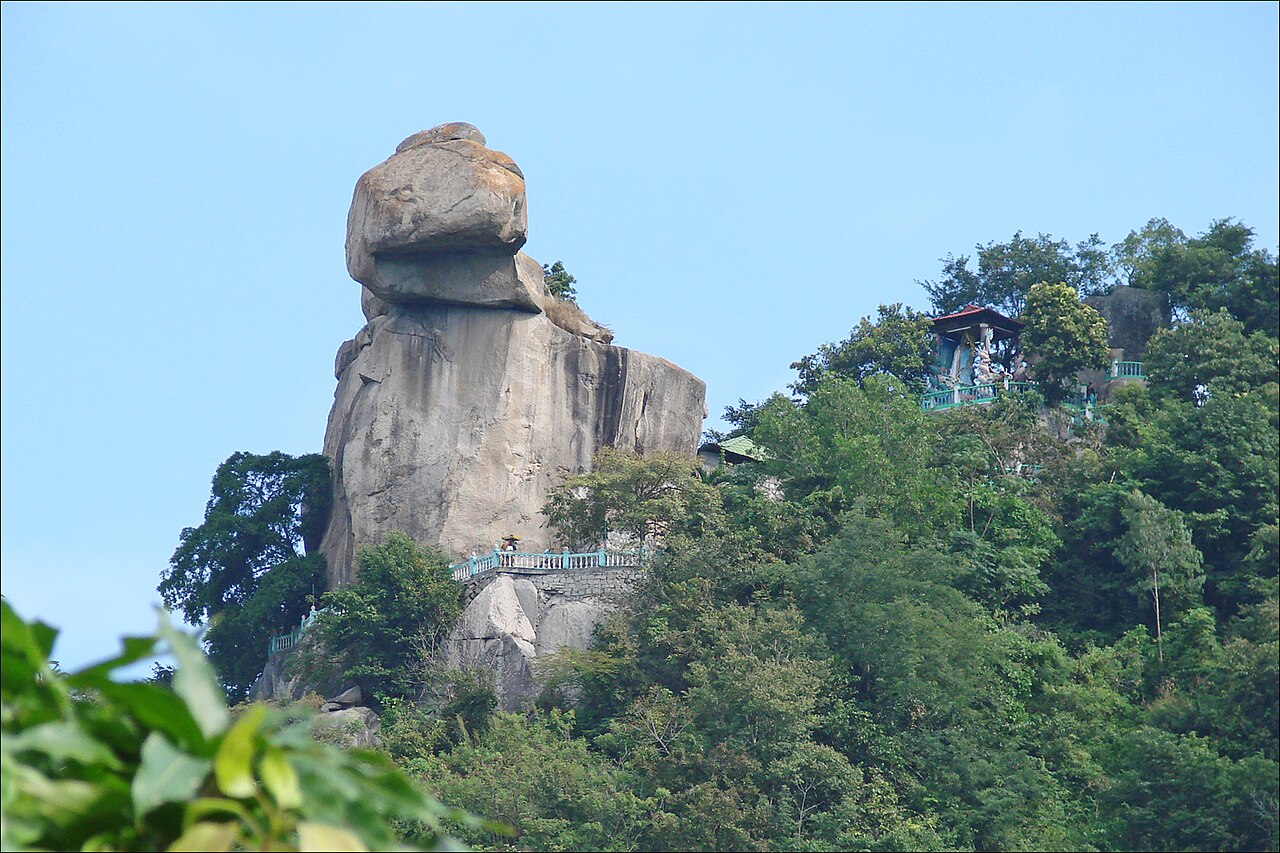 Paysage de la région des "Sept Montagnes" (Vietnam) (6589352291)