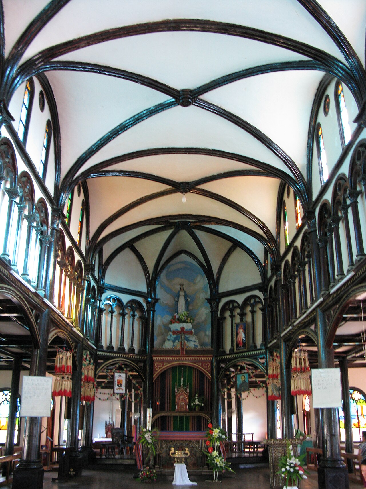 Wooden catholic church Kon Tum 2