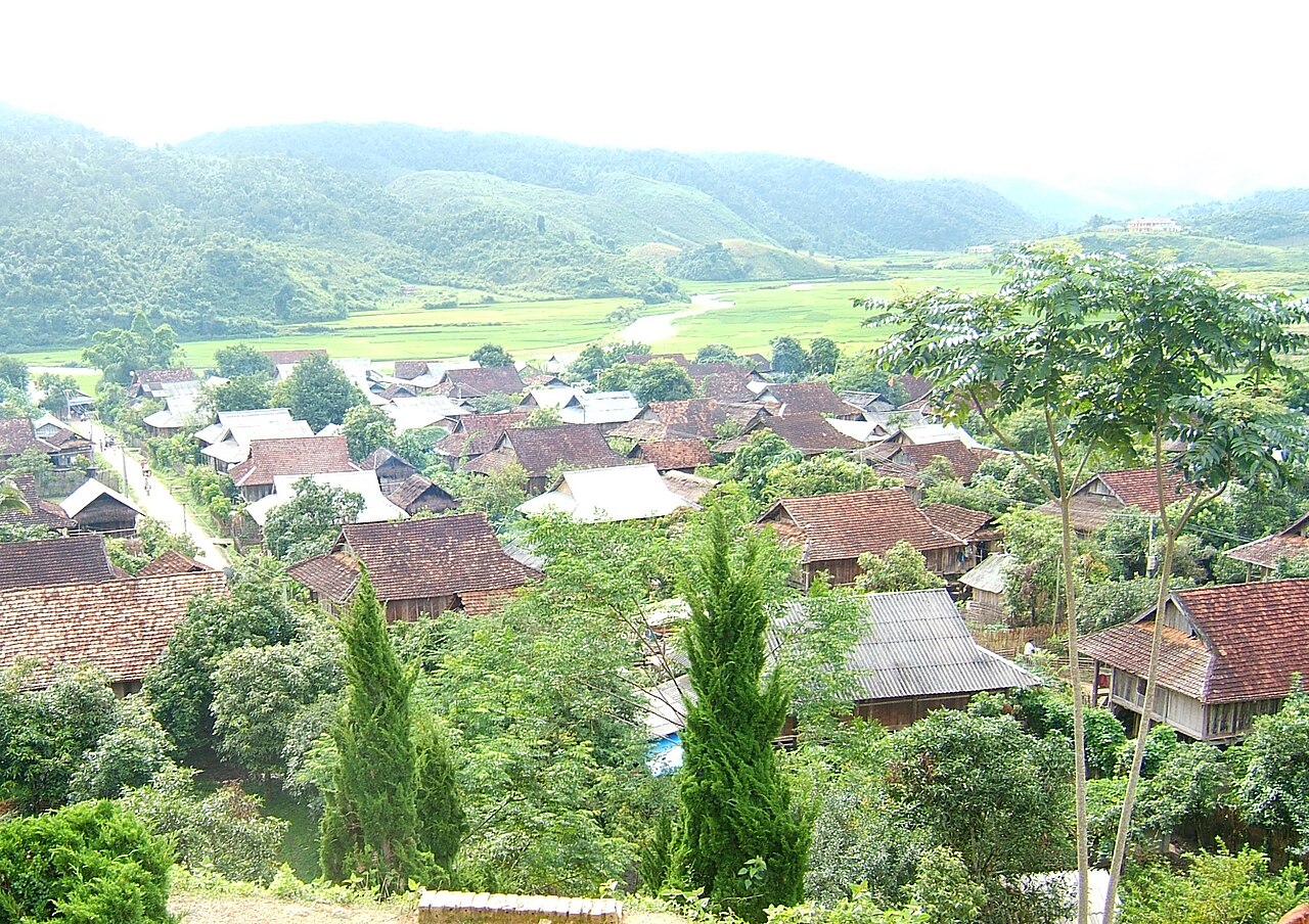 Nha san Moc Chau