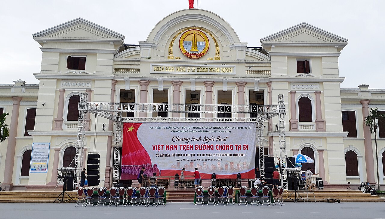 Nhà văn hóa 3-2 tỉnh Nam Định (Nam Dinh 3-2 Culture House) (02)