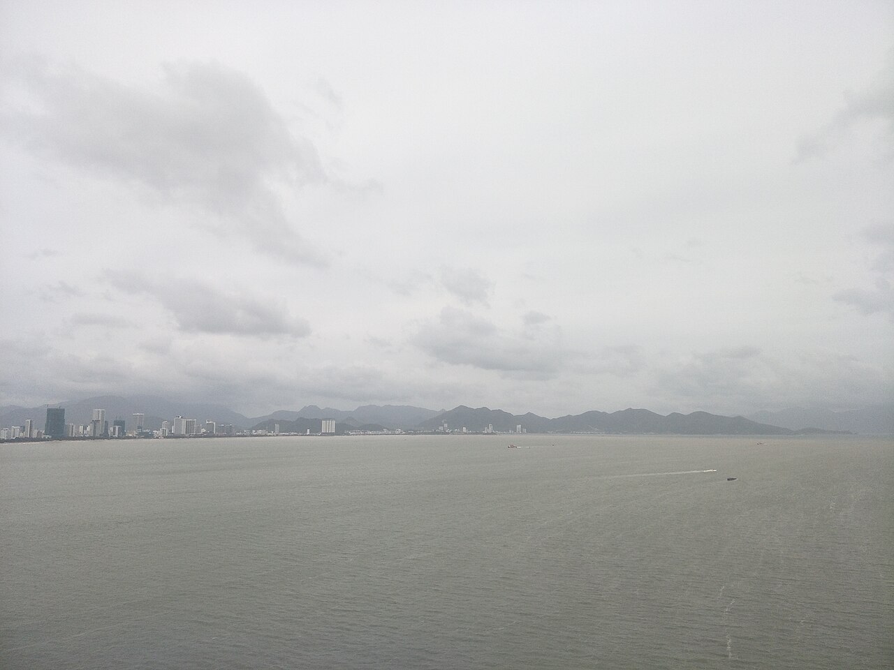 Coastline of Nha Trang in November 2017, picture2