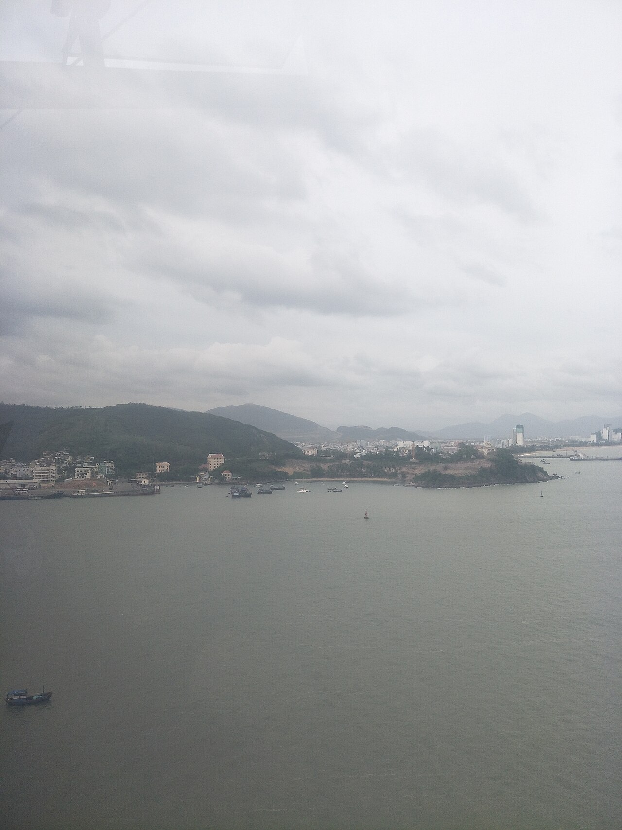 Coastline of Nha Trang in December 2017, picture1