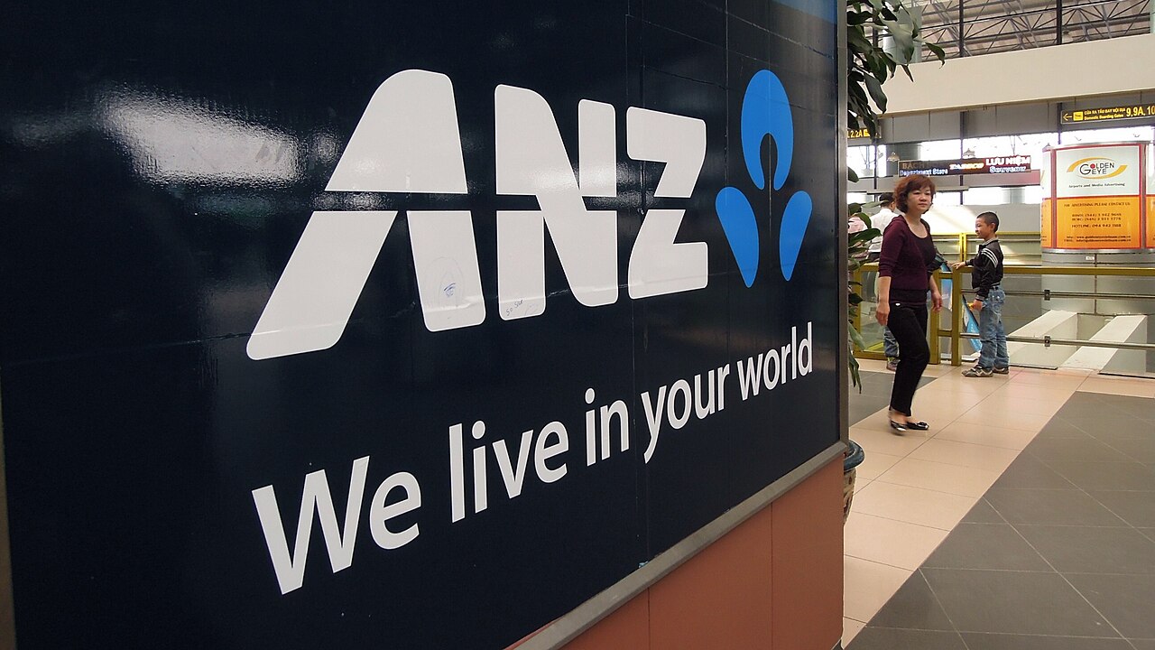 ANZ bank, Noi Bai International Airport, Hanoi (6914042844)