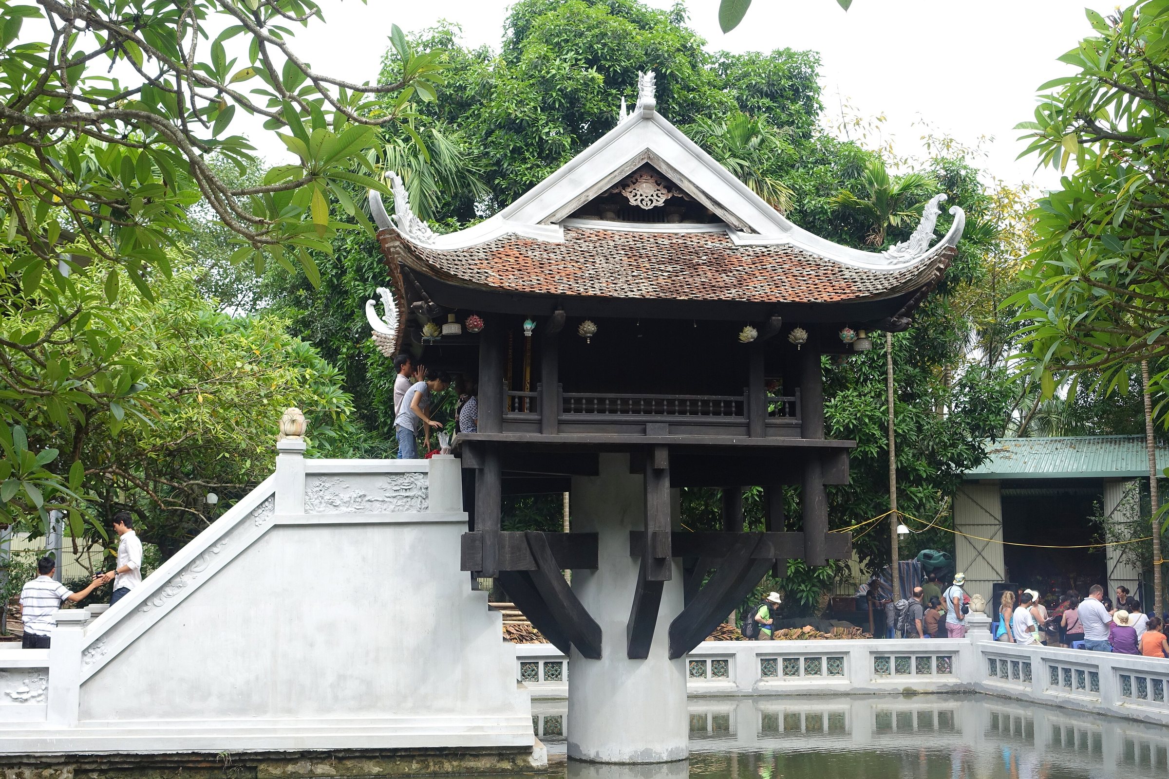 One Pillar Pagoda - Hanoi, Vietnam - DSC03500