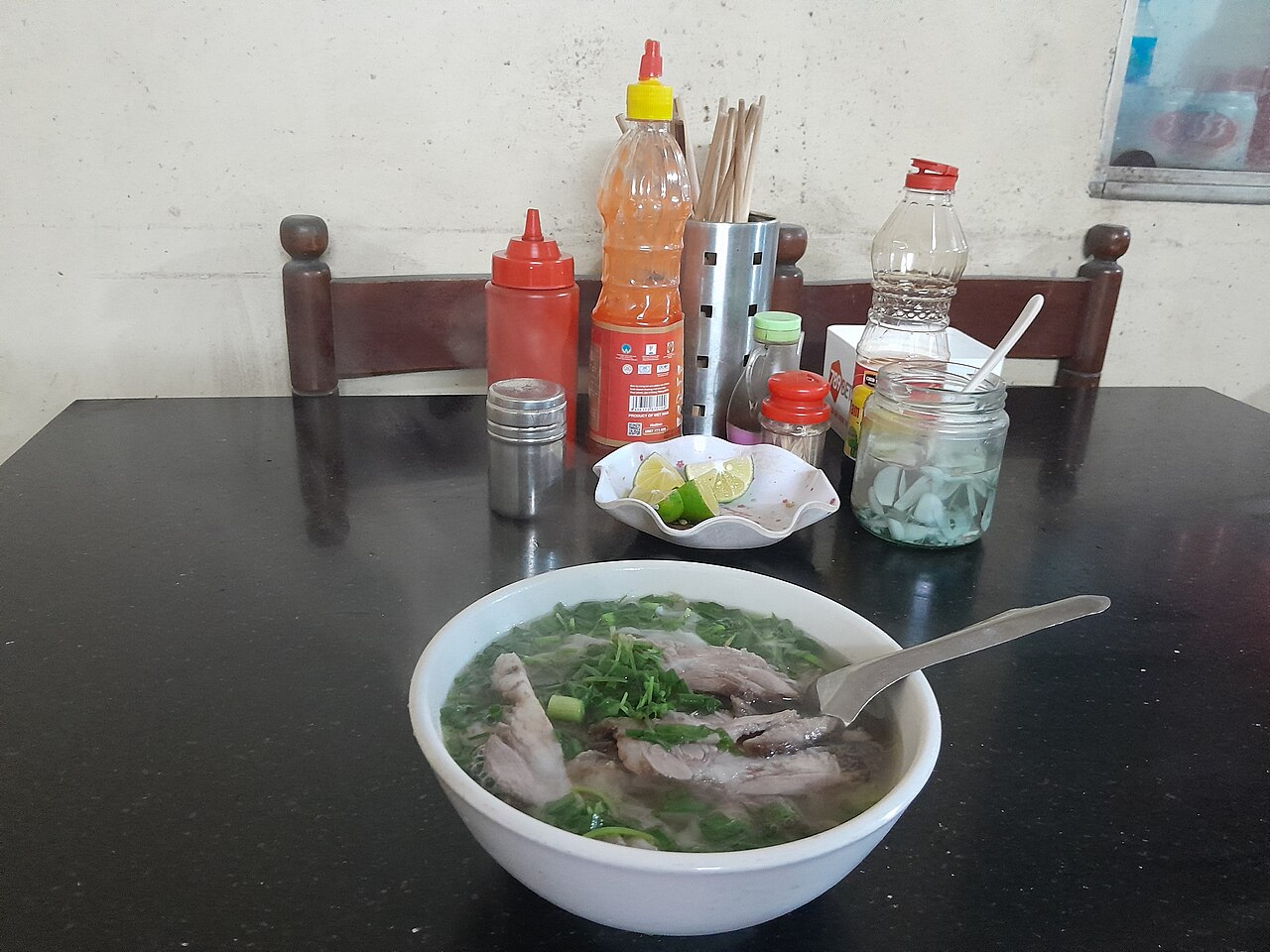 Namdinh-style beef pho of Phở Cồ Stall at Trung Kính Hạ Village 23-02-2026 E1