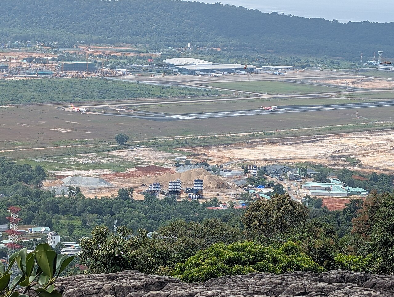 Airport Phu Quoc (2)