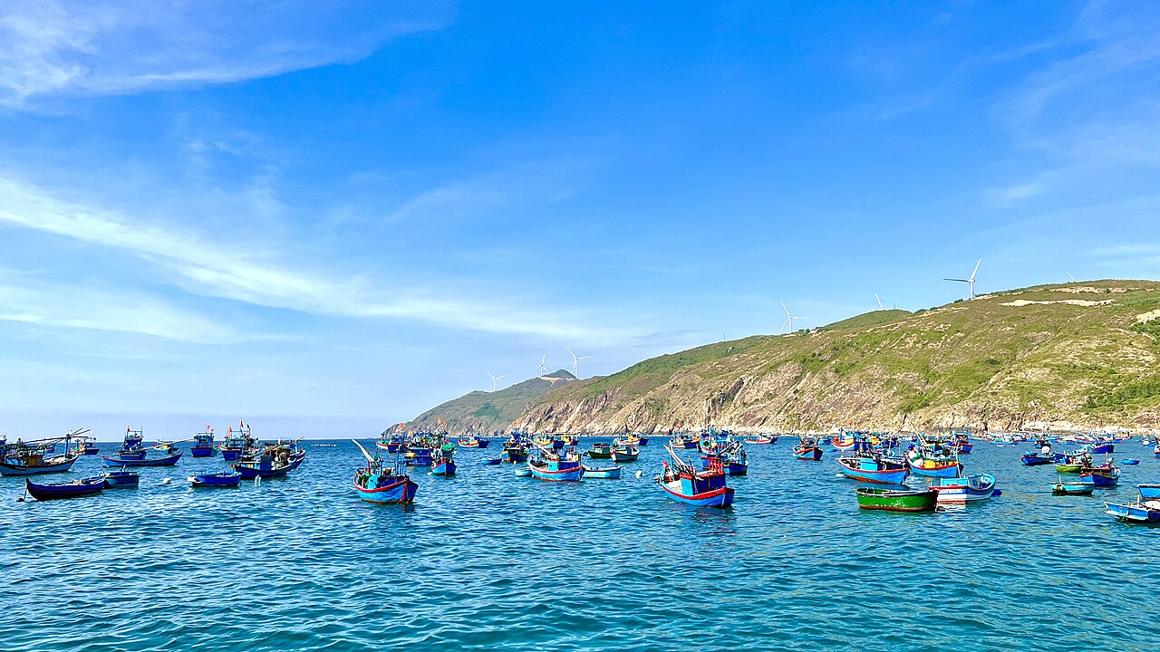 Nhon Ly, Quy Nhon, Vietnam (53001404016)