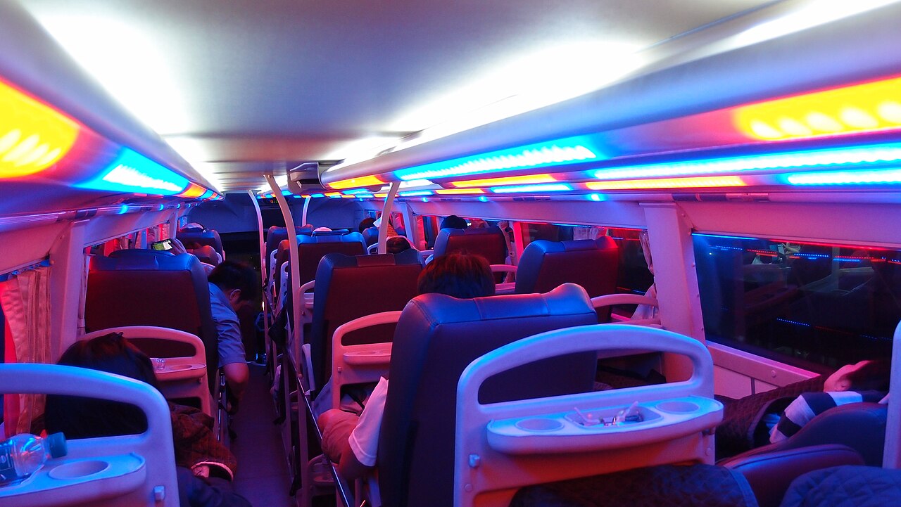 Thanh Buoi sleeper coach