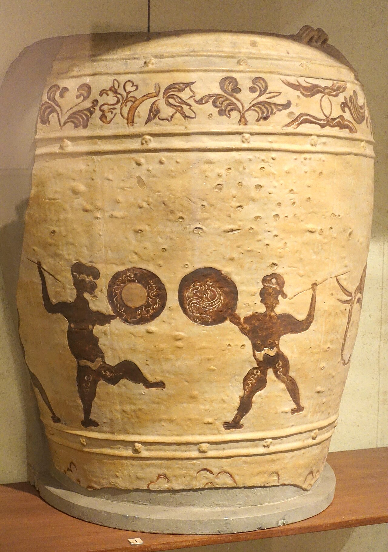 Ceramic, Thanh Hoa, 13th-14th century - Vietnam National Museum of Fine Arts - Hanoi, Vietnam - DSC04815